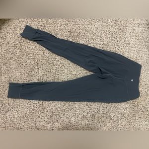 Lululemon align joggers size 4 LIKE NEW